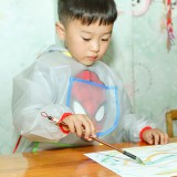 全透明儿童绘画涂鸦防污魔术贴围裙幼儿园美术画画衣反穿衣防水罩衣吃饭衣